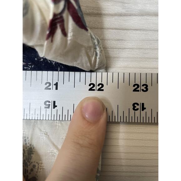 En Creme Blouse Womens Large Ivory Floral Boho Bell Sleeve 100% Rayon Top India - Picture 5 of 9